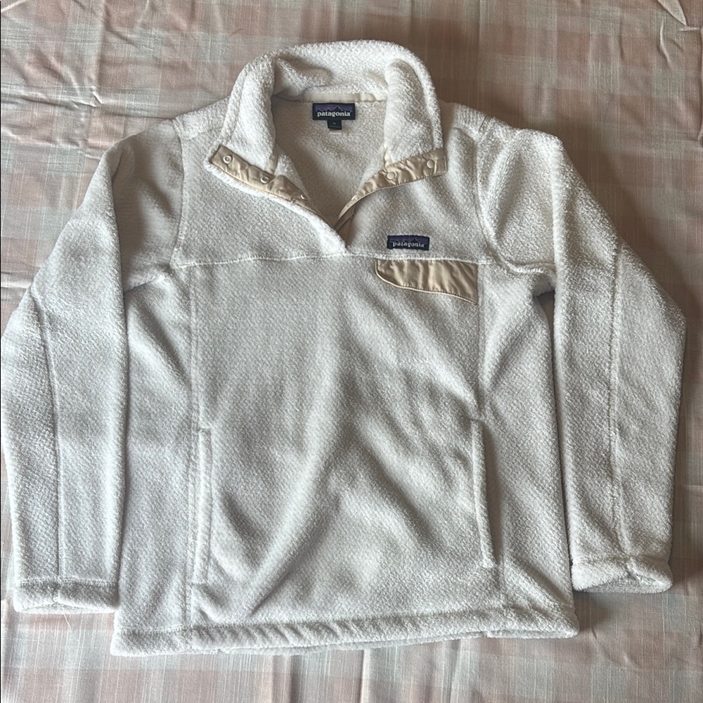 Patagonia White Fleece Pullover